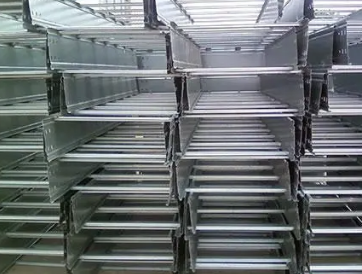 安裝電纜橋架有哪些注意事項(xiàng)？南寧電纜橋架生產(chǎn)廠家揭秘